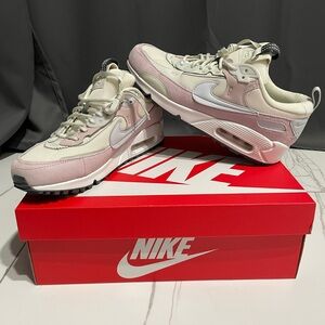 Nike Air Max 90 Futura